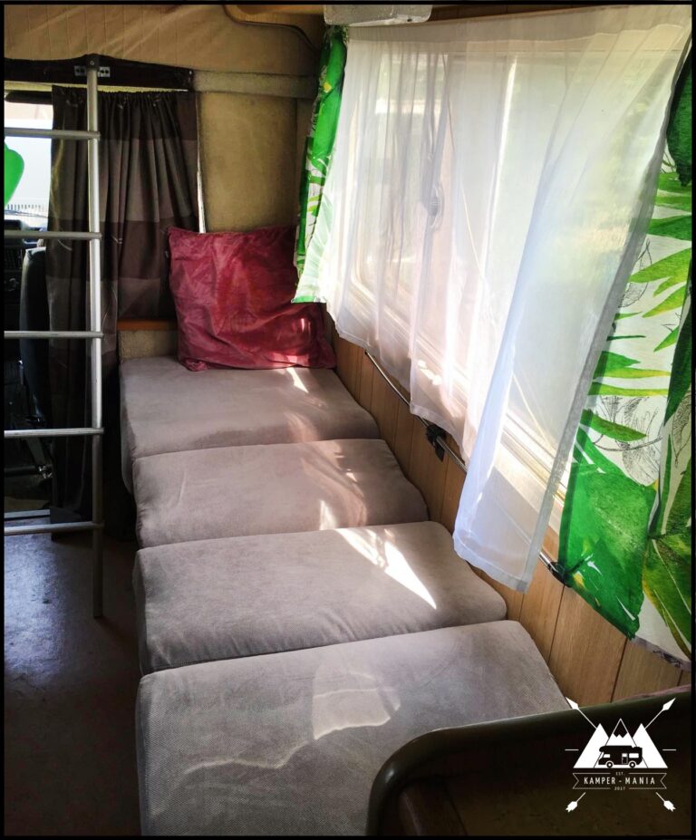 Wnętrze kampera Peugeot J5 Pilote