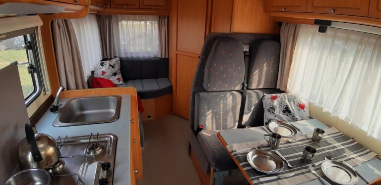 Wnętrze kampera Fiat Ducato II Burstner