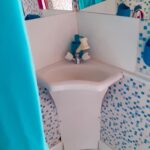 Wnętrze łazienki w kamperze Peugeot J5 Pilote