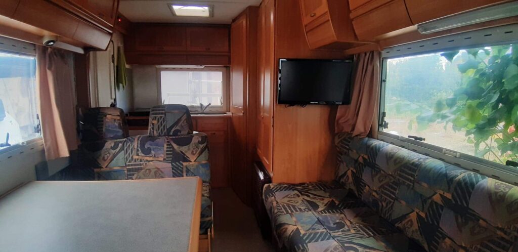 Wnętrze kampera Fiat Ducato II Hymer "Struś
